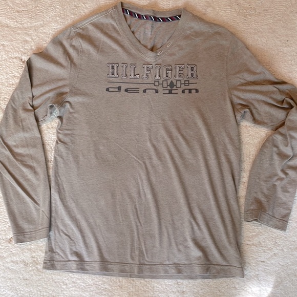 Long sleeved T-shirt - Picture 1 of 5